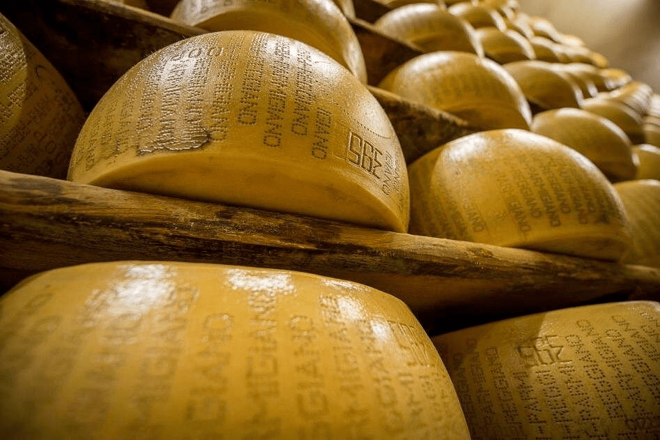 caseificio parmigiano